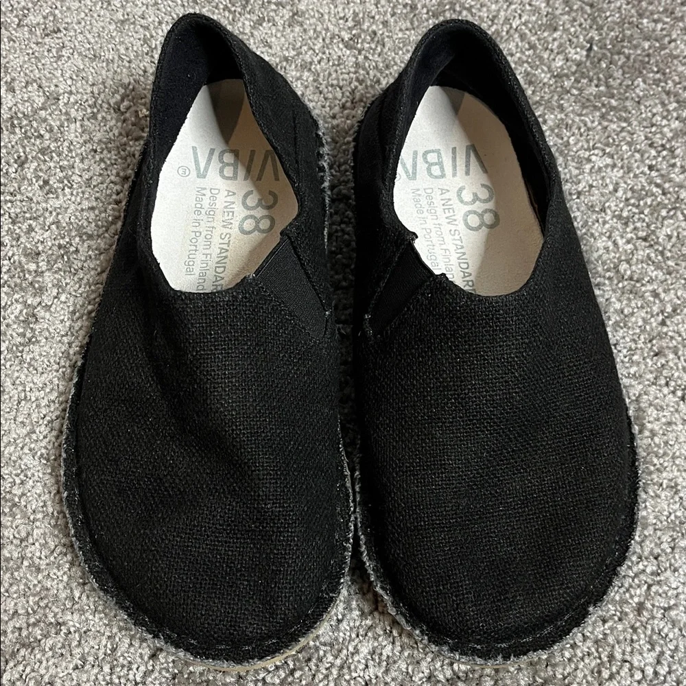 Vibae Zuma black linen constellation shoes - Picture 1 of 6